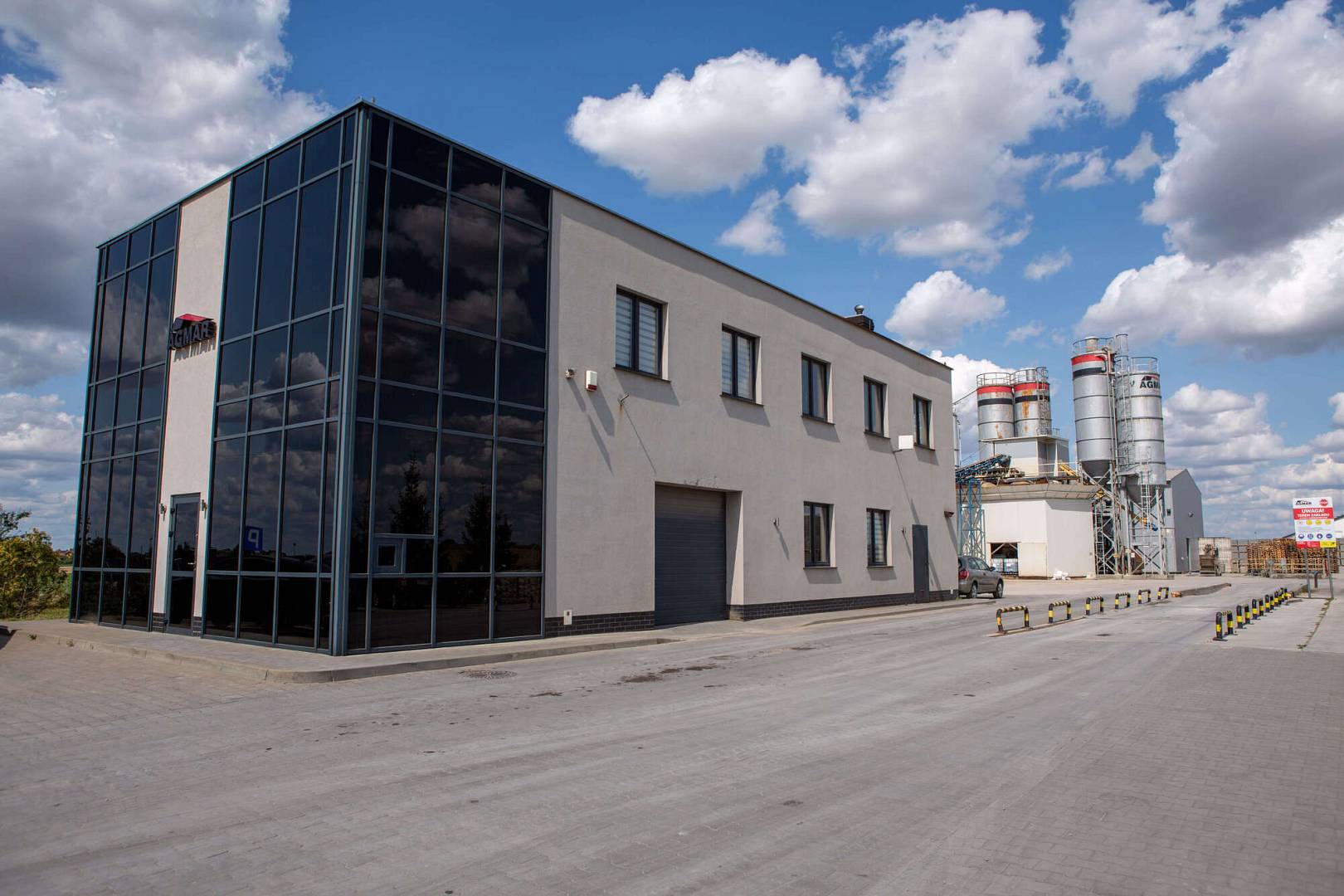 agmar hurtownie budowlane betoniarnia.jpg