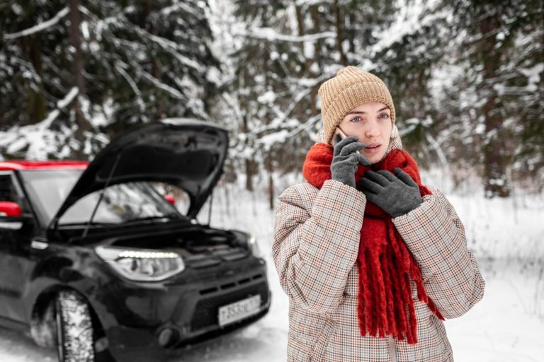 Do jakich awarii w samochodzie dochodzi zimą najczęściej? Z każdej z nich uratuje Cię pomoc drogowa